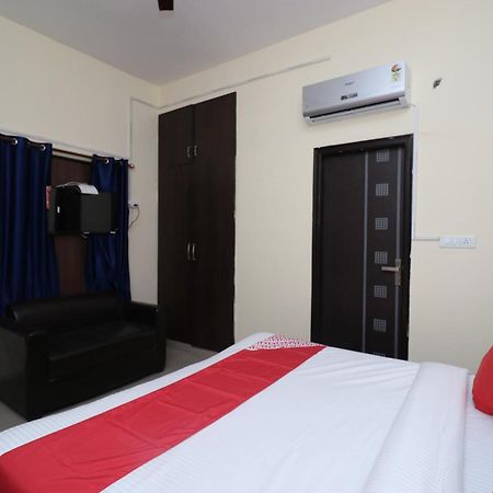 Hotel O Dream Residency Faridabad Esterno foto