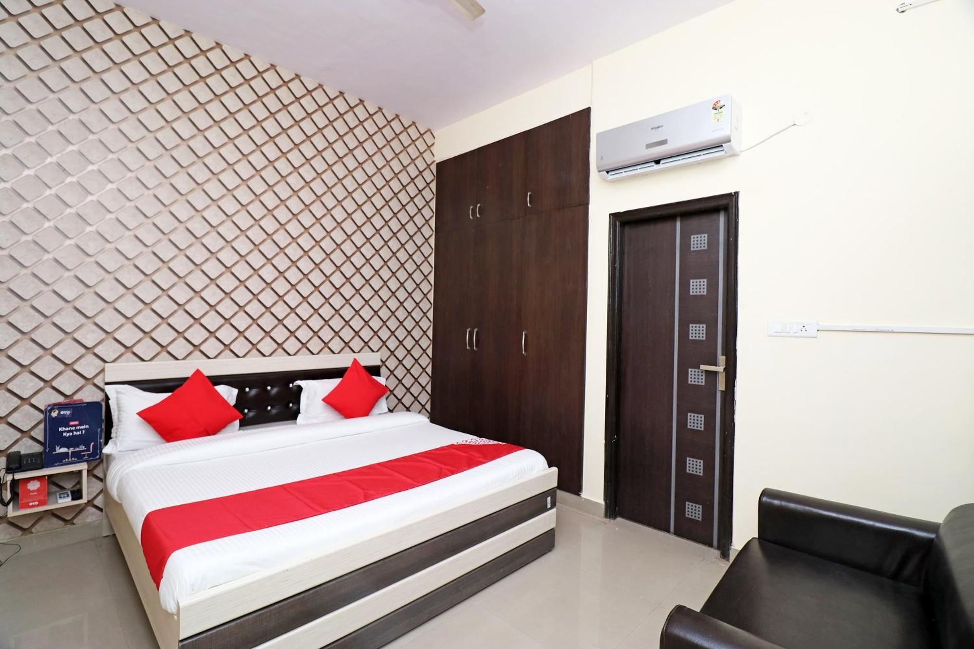 Hotel O Dream Residency Faridabad Esterno foto