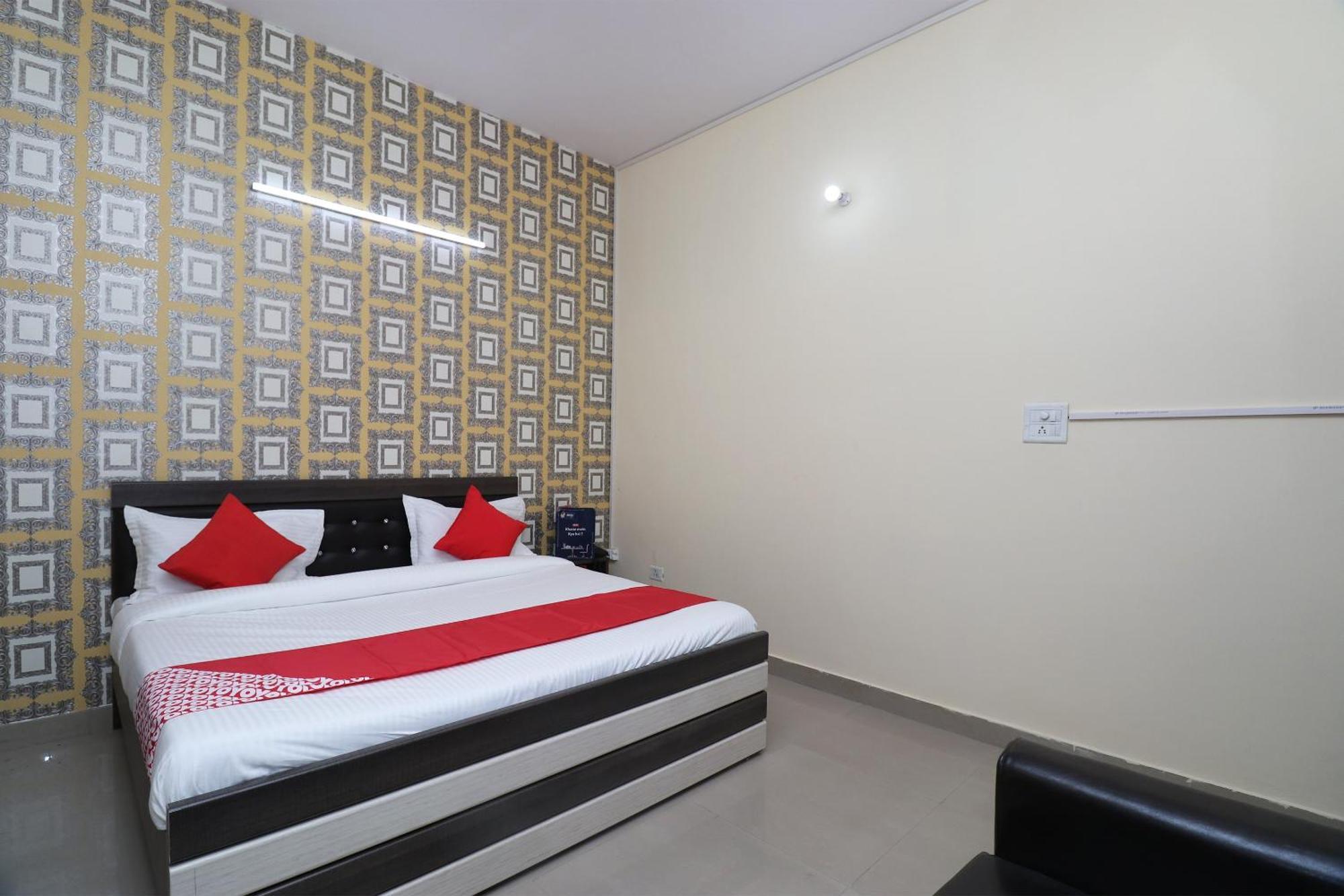Hotel O Dream Residency Faridabad Esterno foto