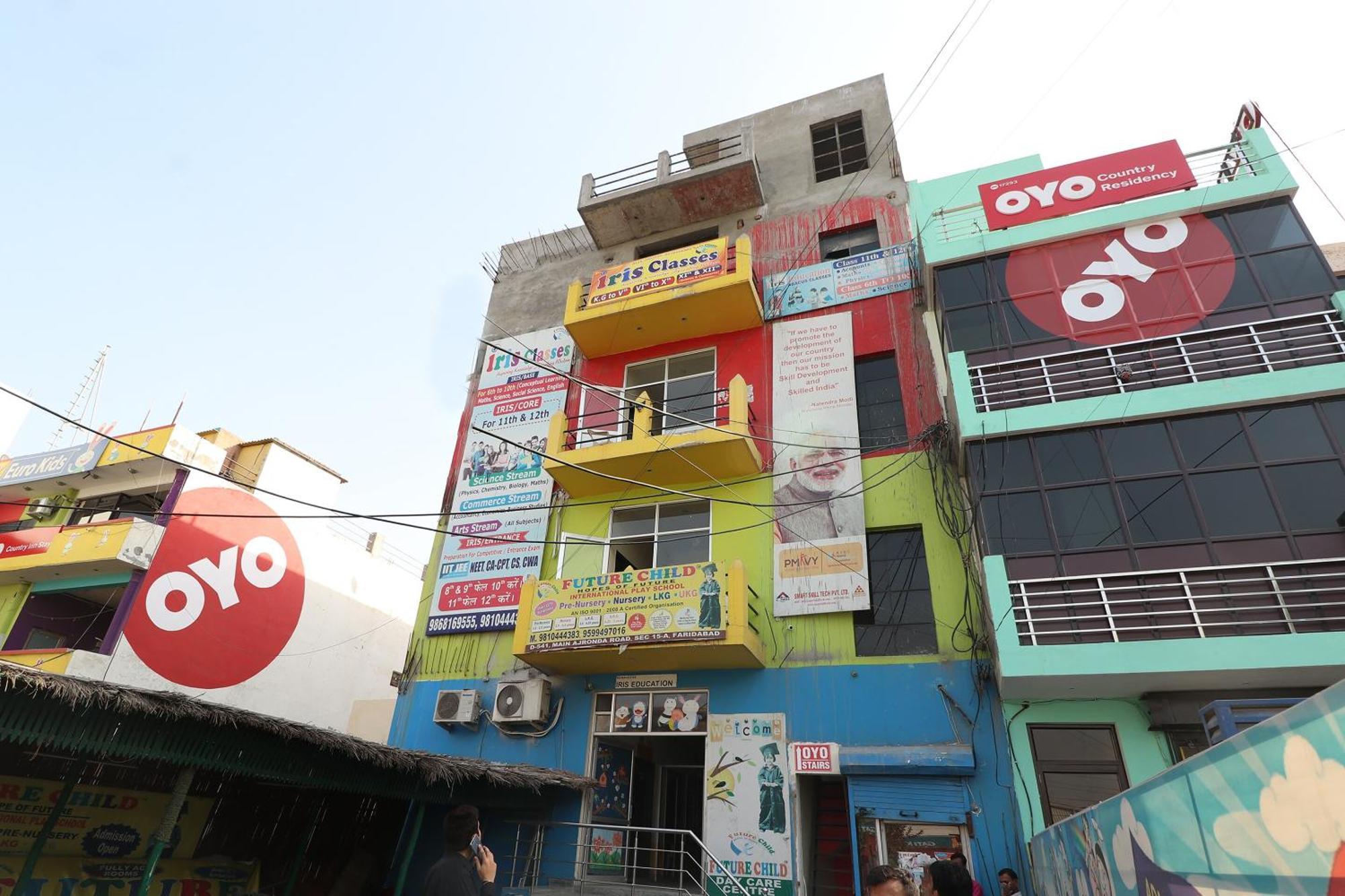 Hotel O Dream Residency Faridabad Esterno foto